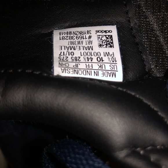 Adidas - Picture 3 of 3